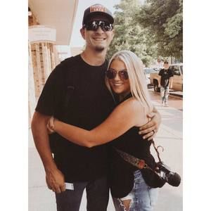 Meet your Posher, Whitney